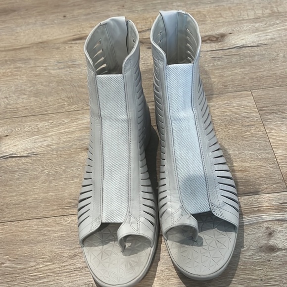 Nike lunar sandiator sky hi bone size 10 discontinued and RARE - Picture 4 of 13